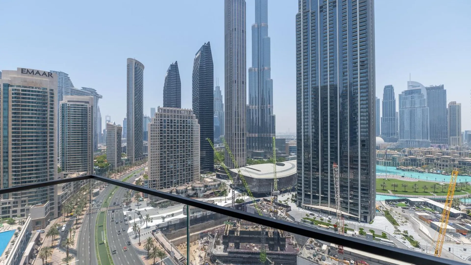 Stylish 3Br Plus Maid'S Room In Burj Crown With Burj Khalifa View 두바이